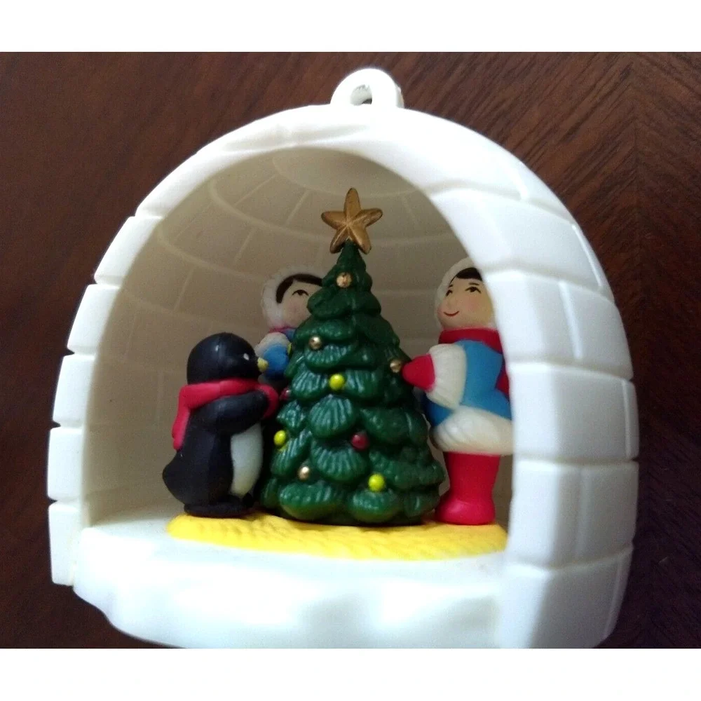AVON  Winter Fun Christmas Ornament 1983 Eskimos & Penguin in Igloo w/ Orig. Box